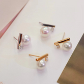 18K gold balanced wooden ear nail with zircon inlay