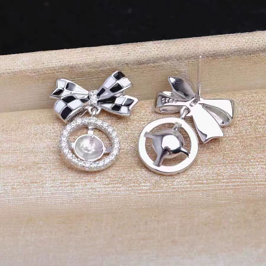 [A14] S925 Silver Checkerboard Earrings Bow Pearl Earrings Suitable for 7-8mm Pearl（without pearl））